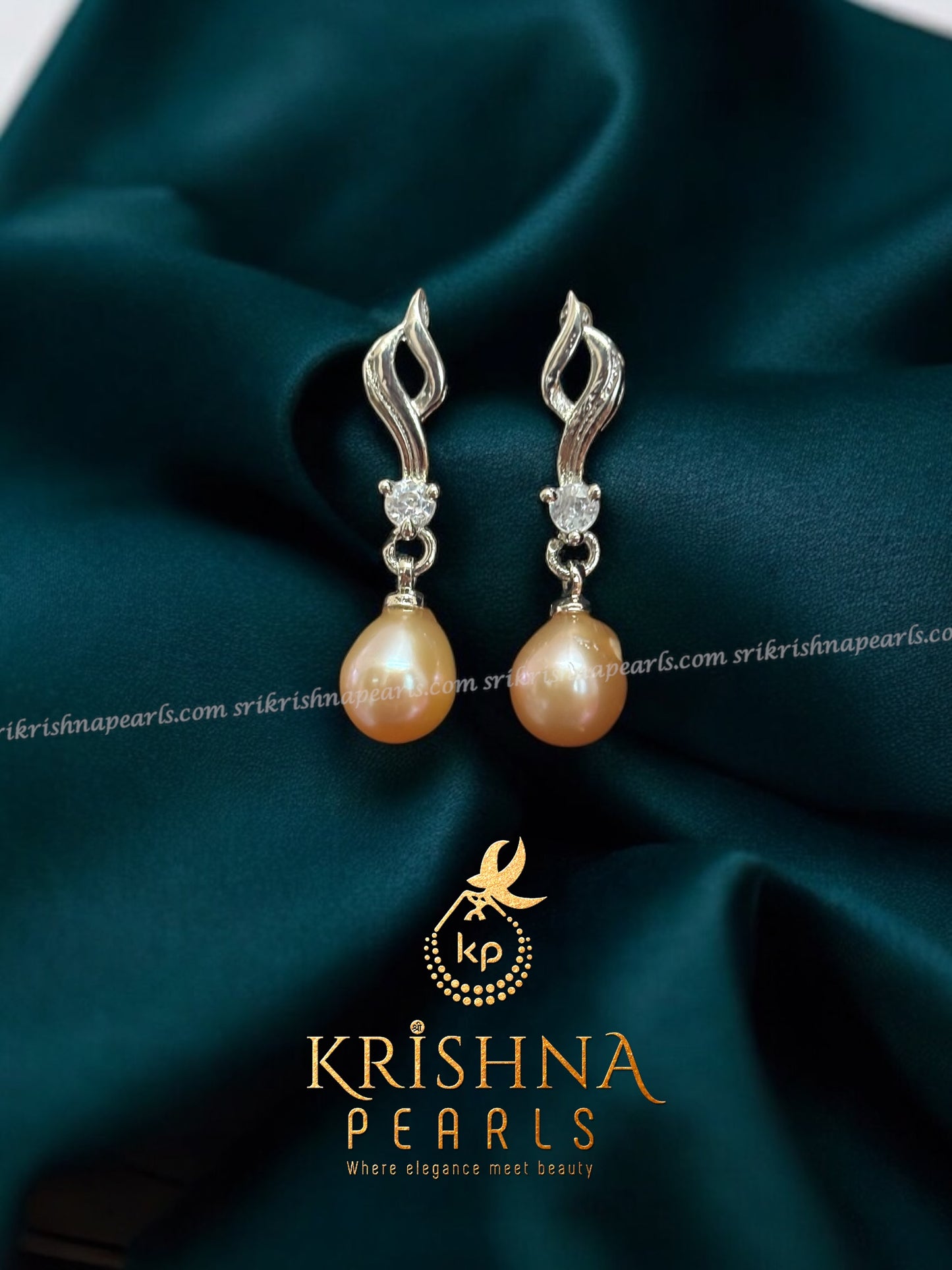 Designer Pearl Hangings