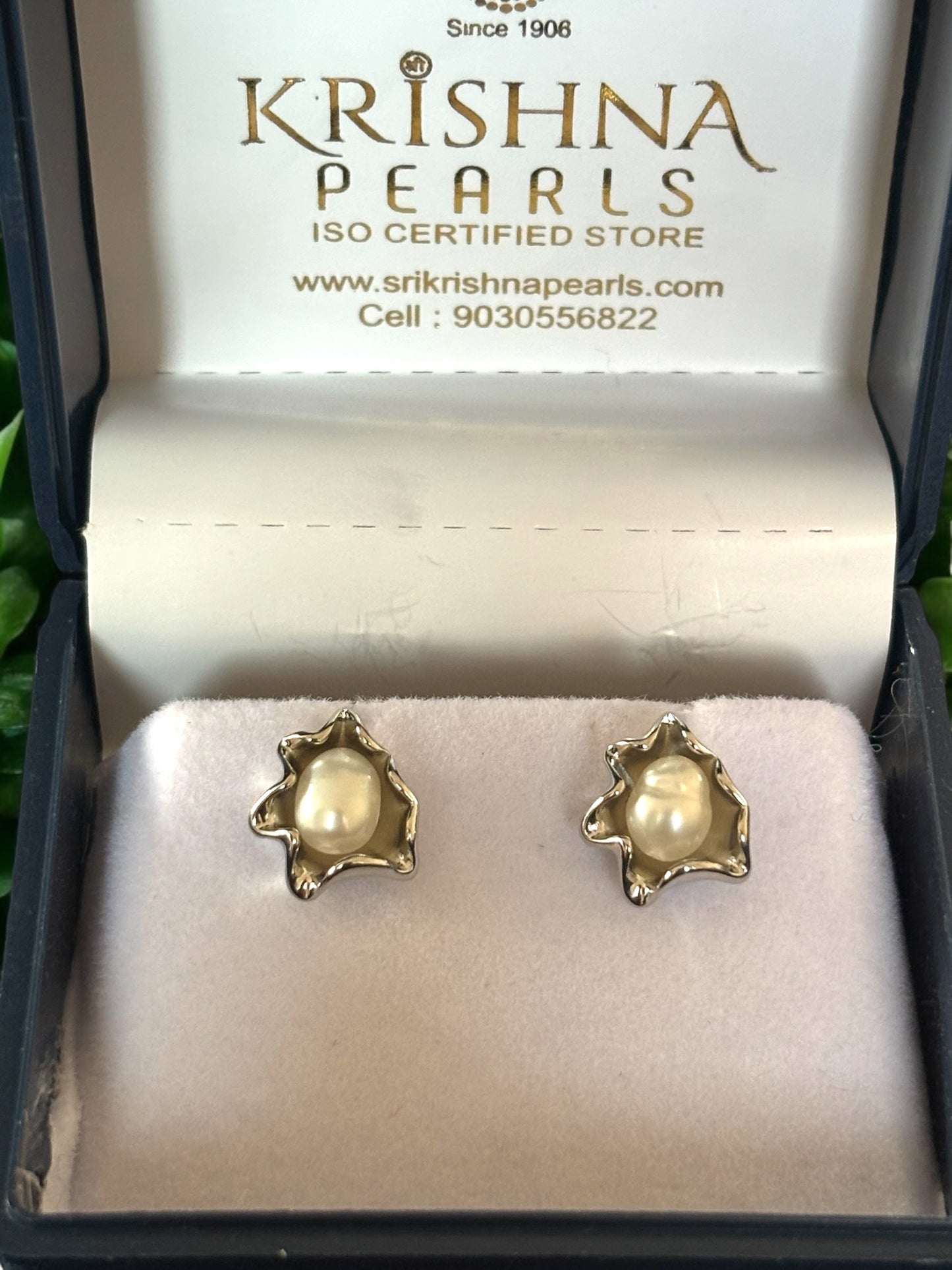 92.5 Silver Post Pin Pearl Hangings