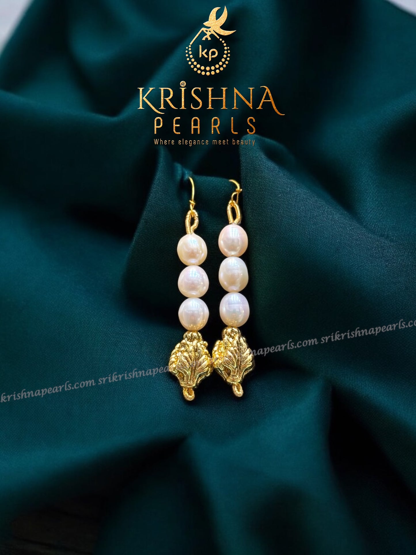 Go Green with Leaf Pattern made in 92.5 Silver Beads With Fresh Water Natural Pearls Necklace