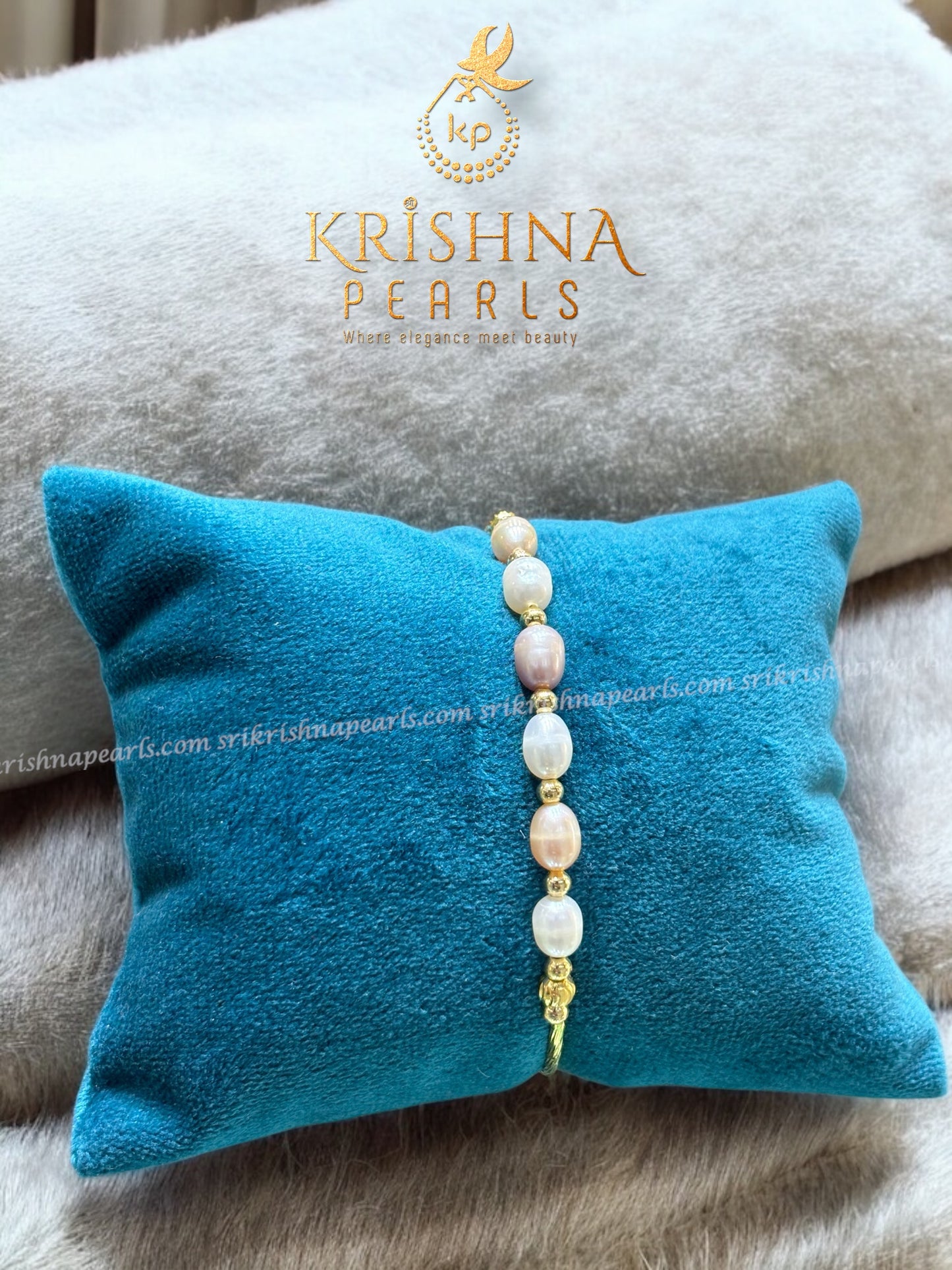 Western Single Line Multicolor Pearl Bracelet