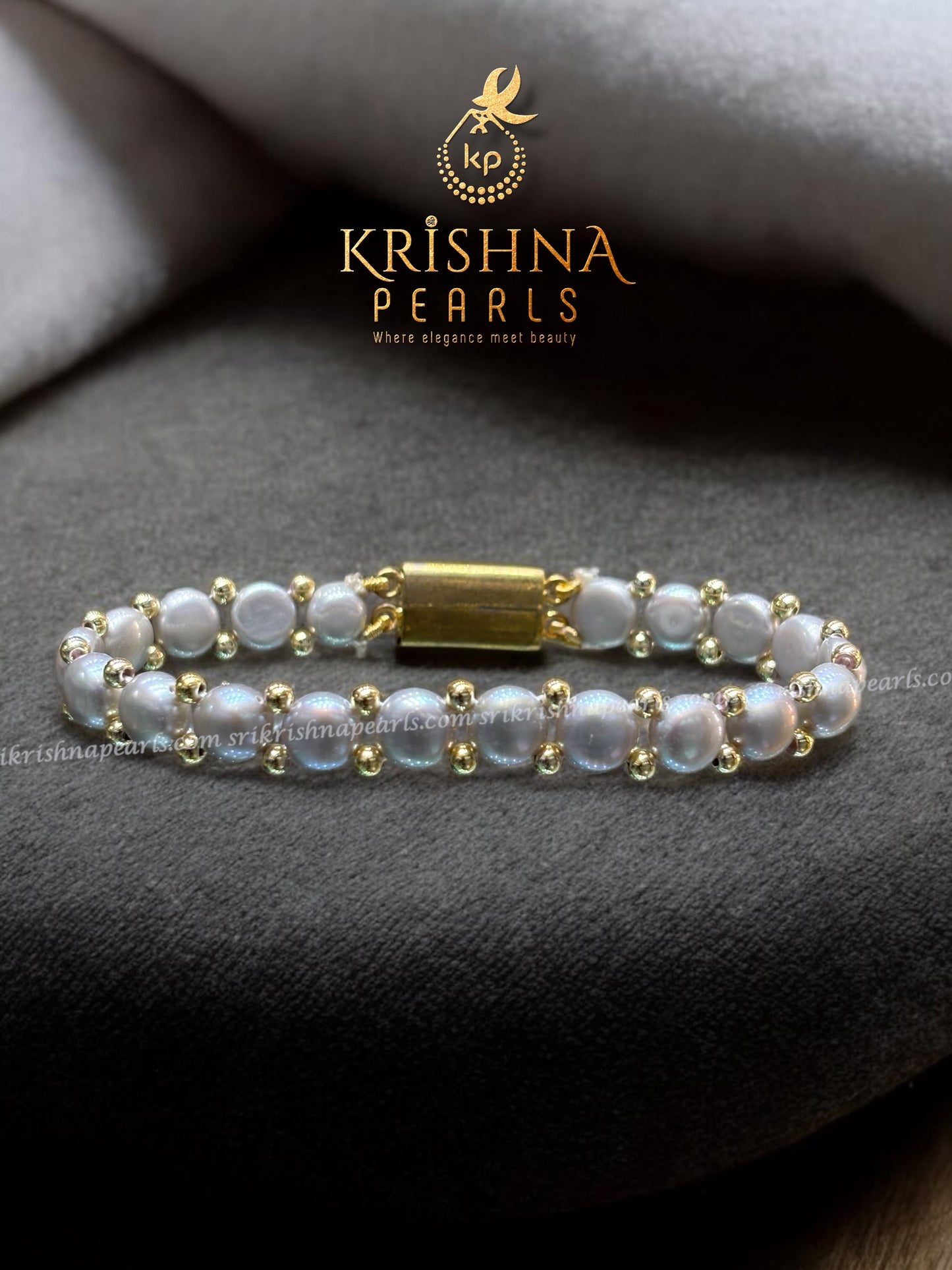 Designer Grey Button Pearls Bracelet