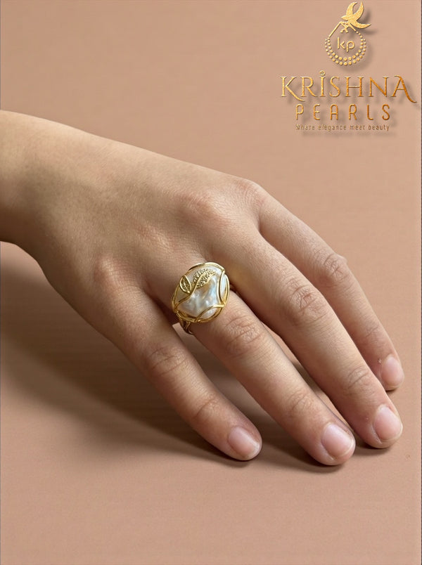 Pearl Finger Ring - Baroque Pearl Diamond Leaf Design