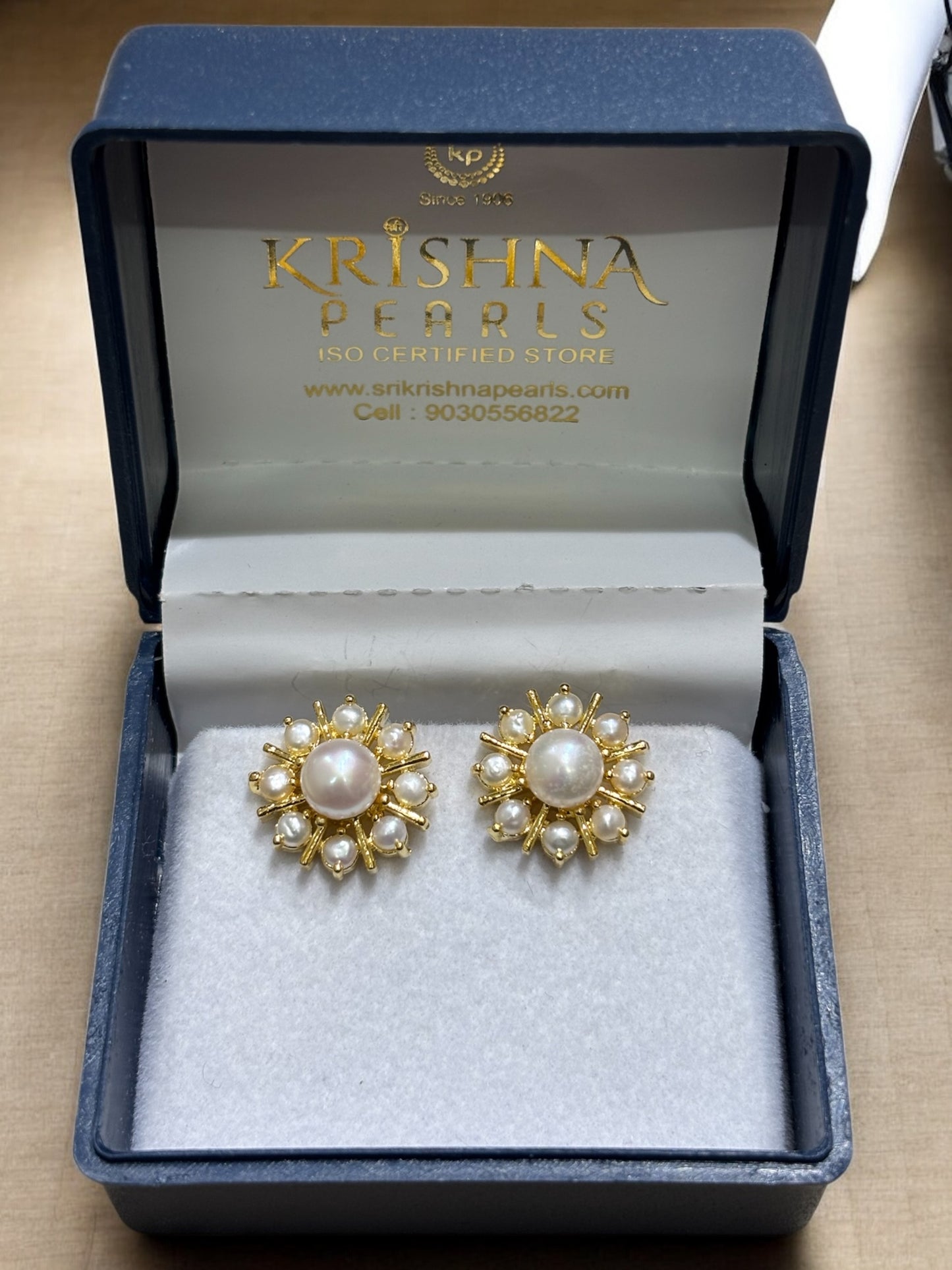 Beautiful Pearl Studds