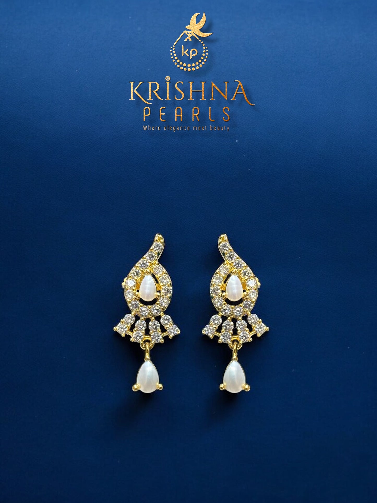 Imperial Teardrop Pearl Studded Necklace Set