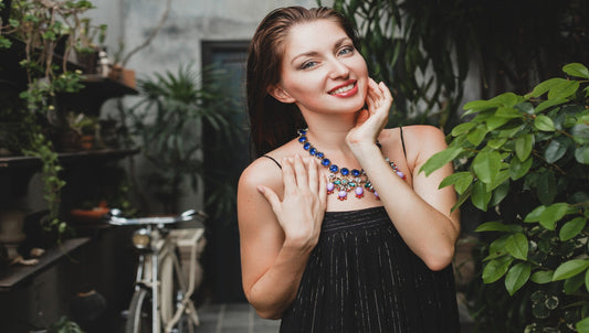 Modern Pearl Jewellery Trends: Reinventing Timeless Elegance