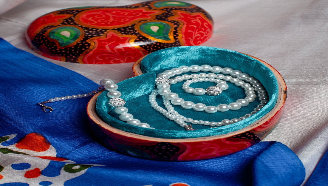 Traditional & Modern Buy Pearl Necklace Sets – Online in Hyderabad