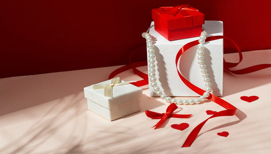 Valentine’s Day 2025: Must-Have Pearl Jewellery Gift Ideas