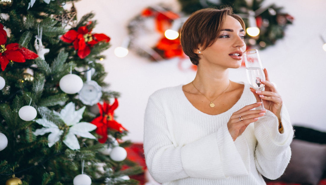 Ways to Shine in Pearl Jewelry at Winter Events