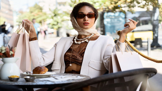 Why Foreigners Like Hyderabadi Pearls Jewellery