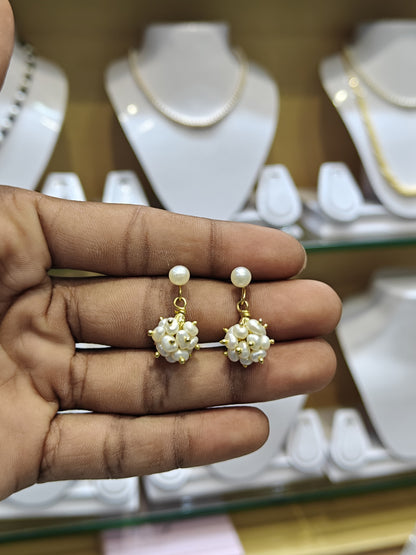 Pretty Pearl Jhumka