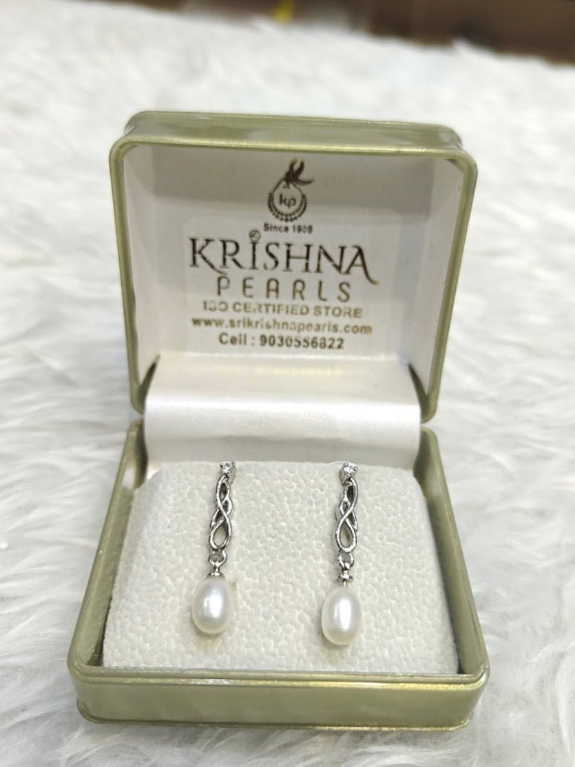 Adorable Pearl Drop Hanging
