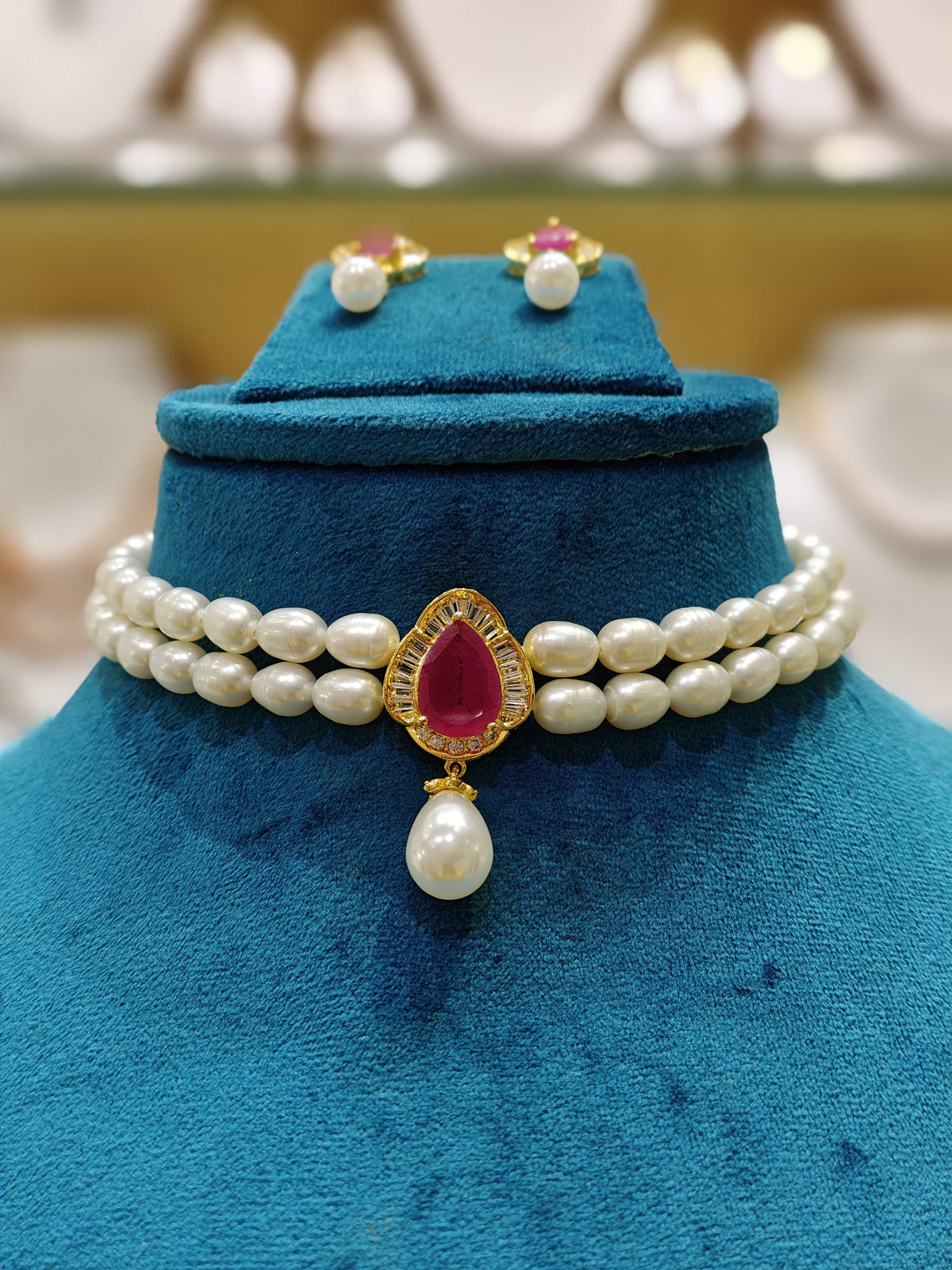 Beautiful Rose Quartz Studded Two Row Pearls Choker Set