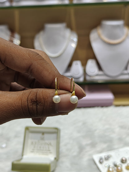 Designer Pearl Earrings