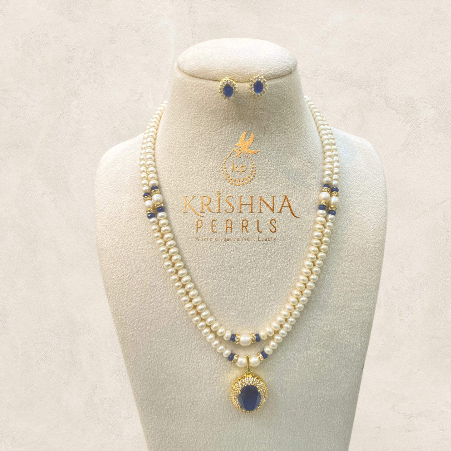 Elegant Pearl Necklace