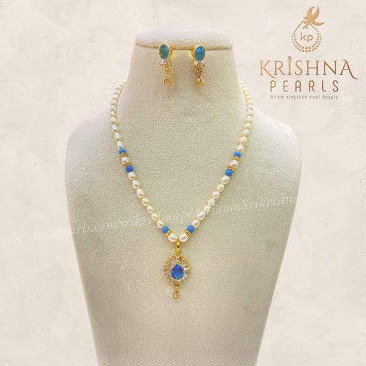 Gorgeous Pearl Necklace Set