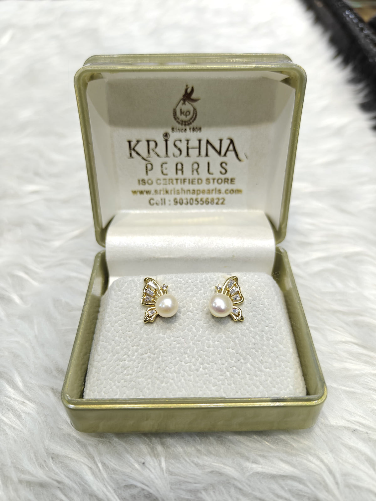 92.5 Silver Post Pin Cute Butterfly Pearl Studds