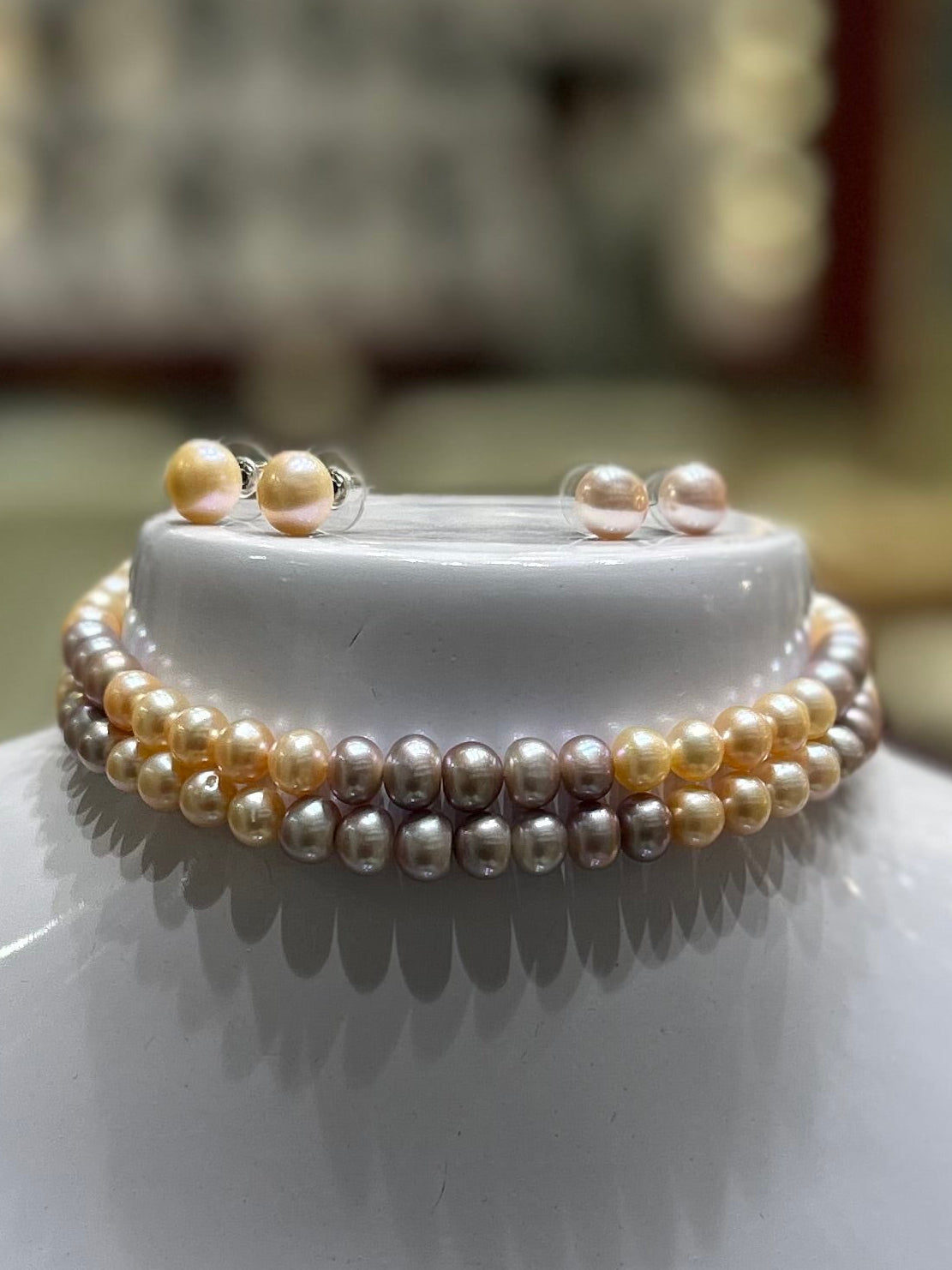 Two Layered Round Pearls Choker AAA Quality (2 Pair Matching Studds)