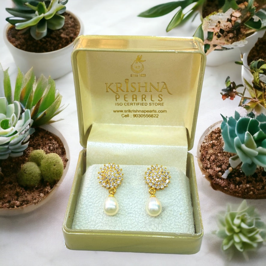 Sparkling Stylish Pearl Hangings