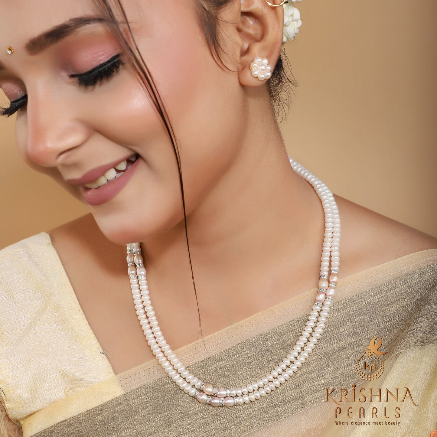 Adorable Premium Looking Pearl Necklace
