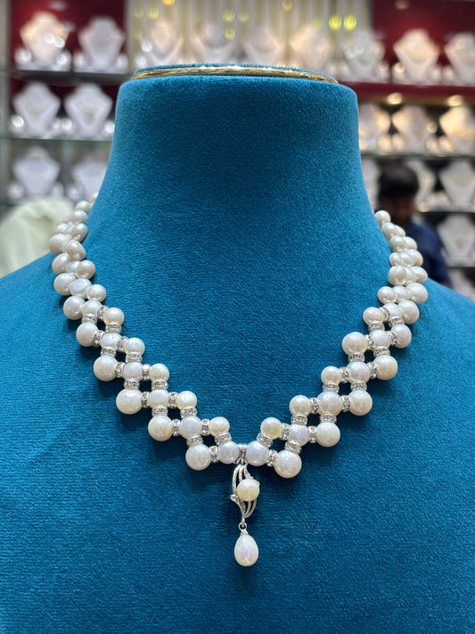 Zig Zag Swan Pendent White Button Pearls Necklace
