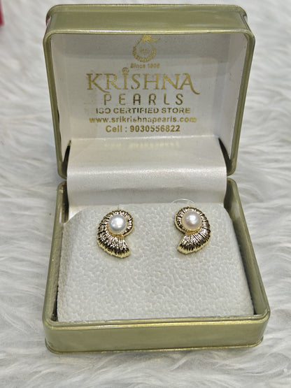 Sea Shell Real Pearl Studds