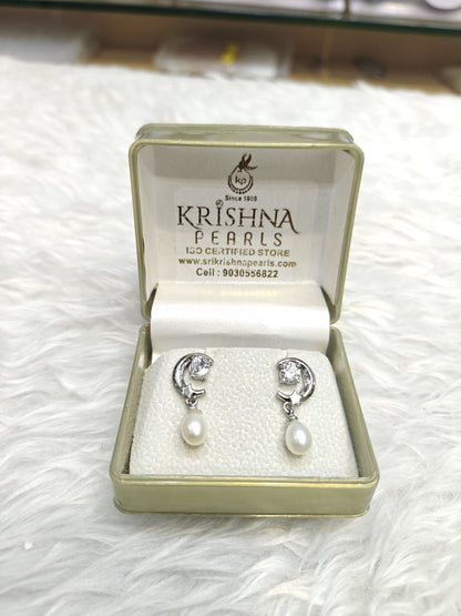 Pretty Moon Star Pearl Drop Hanging