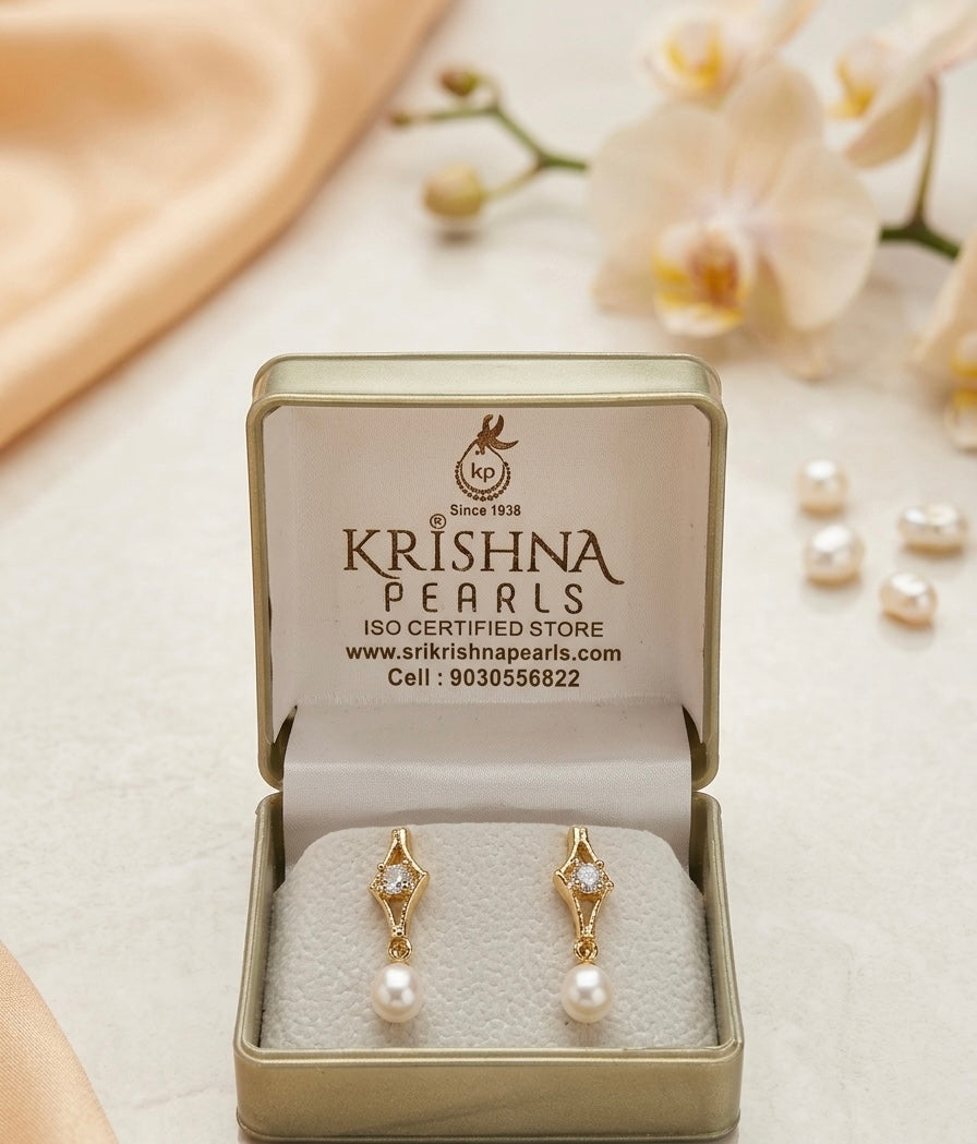 Beautiful Zircon Studded Pearl Drop Hanging