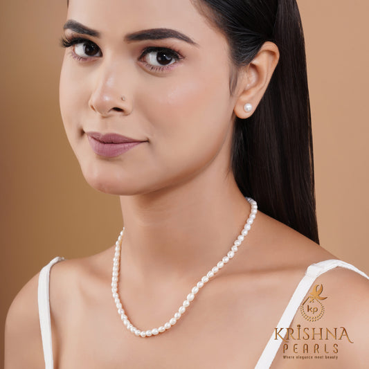 Beautiful Oval Pearl Necklace