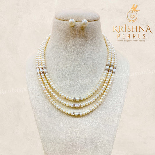 Elegant Pearl Necklace