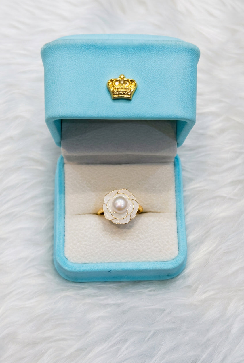 Adorable Lotus Dewdrop Adjustable Finger Ring