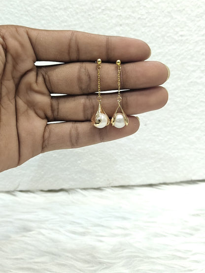 Exquisite Pearl Studded Hanging