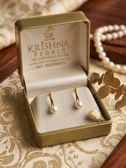 Designer Pearl Earrings