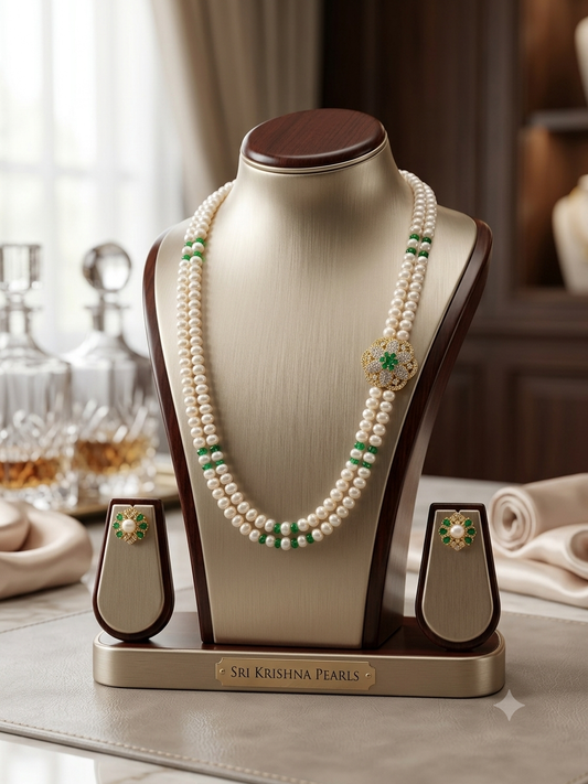 2 Layered Pearls Necklace - Broach Design