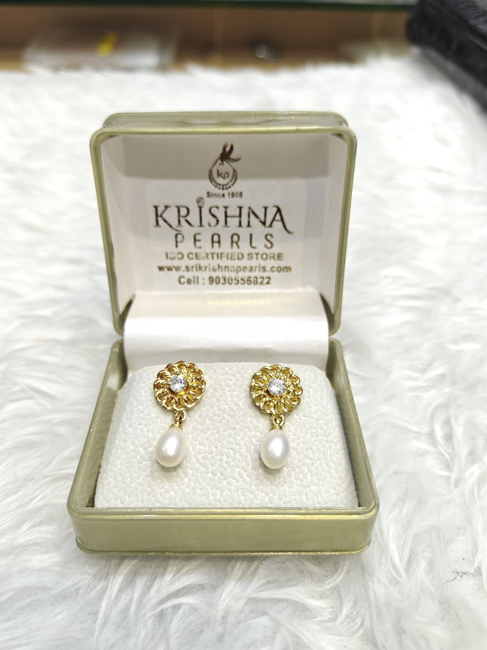 Beautiful Sunflower Pearl Drop Hanging