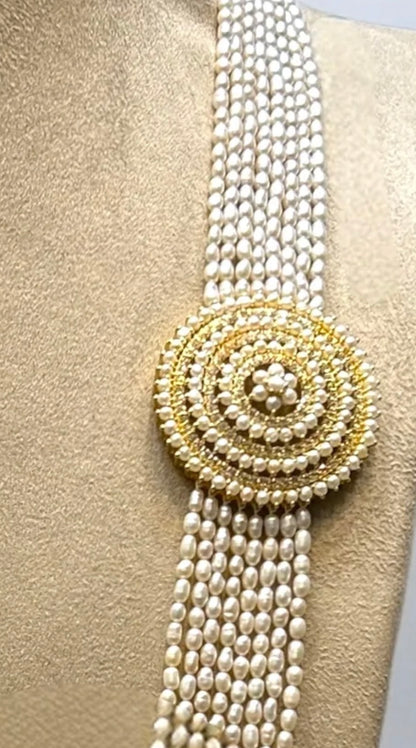 Rice Pearls Choker