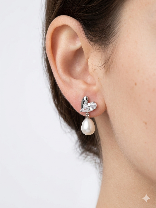 92.5 Silver Post Pin Pearl Studds