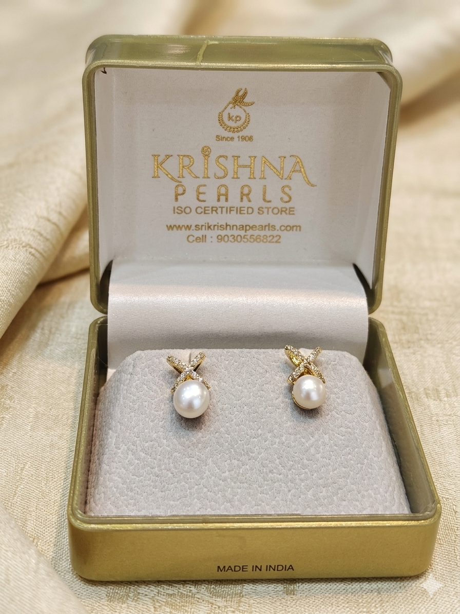 92.5 Silver Post Pin Pearl Studds