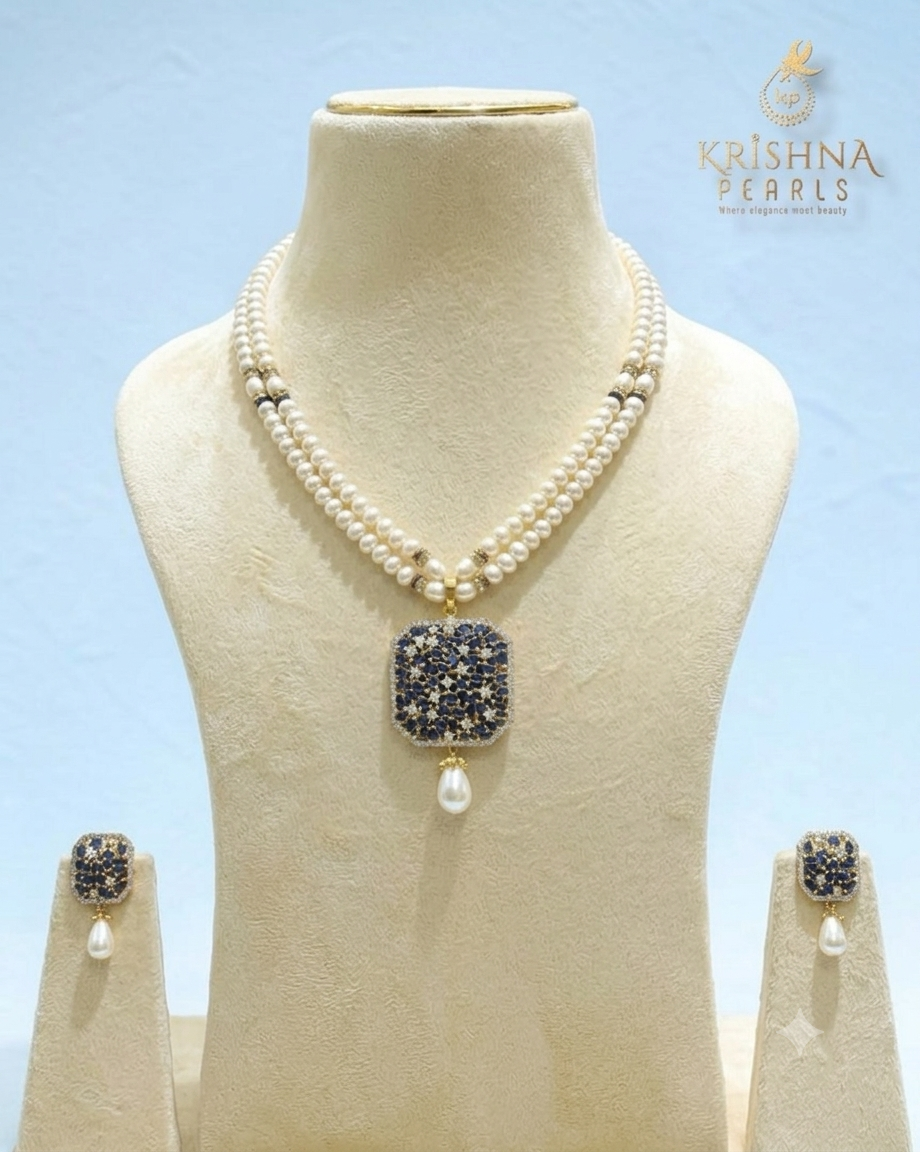 Royal Blue Sapphire Studded Pendent With Pearls Necklace Set