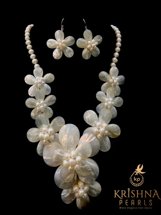 Oyster Pearl Necklace