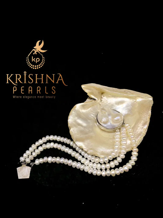 Oyster Pearl Pendent Bracelet