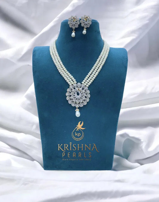 Beautiful Peacock Necklace