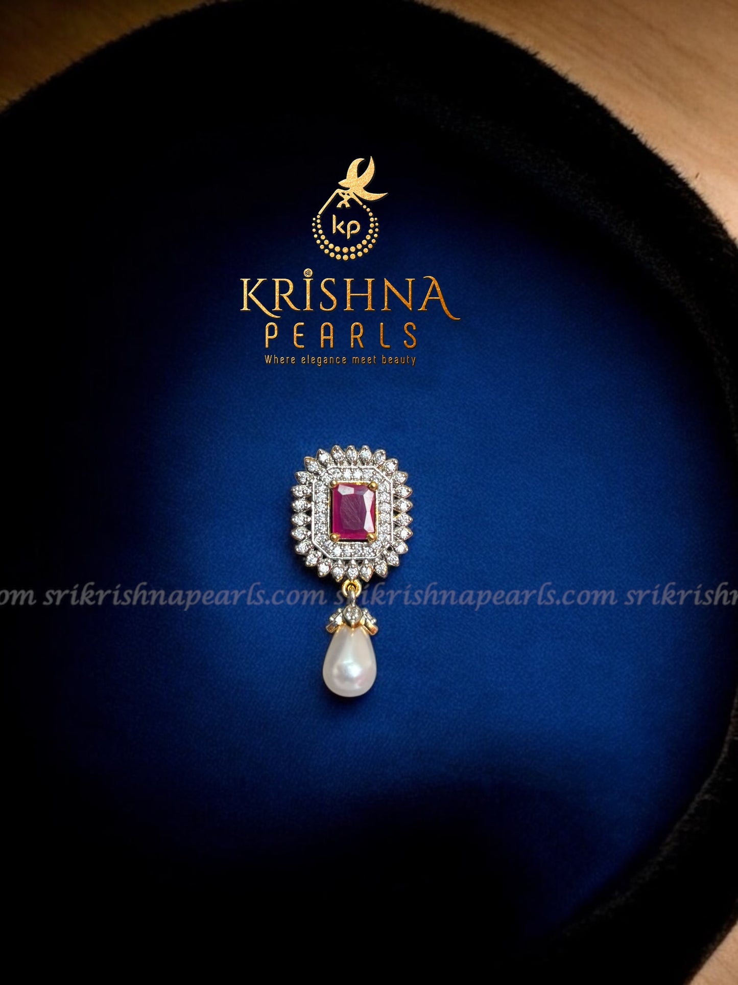 Elegant Two-Line Freshwater Natural Pearl Necklace Ruby Semi-Precious Stone Locket