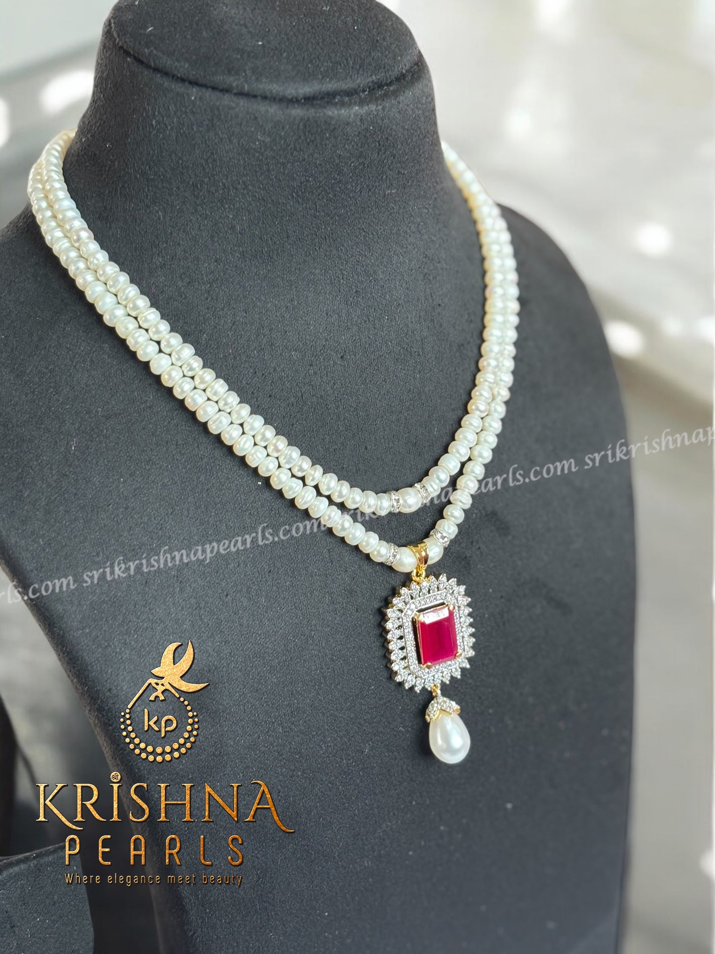 Elegant Two-Line Freshwater Natural Pearl Necklace Ruby Semi-Precious Stone Locket