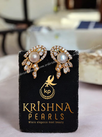 Designer Button Pearl Side Brooch Pendant Set