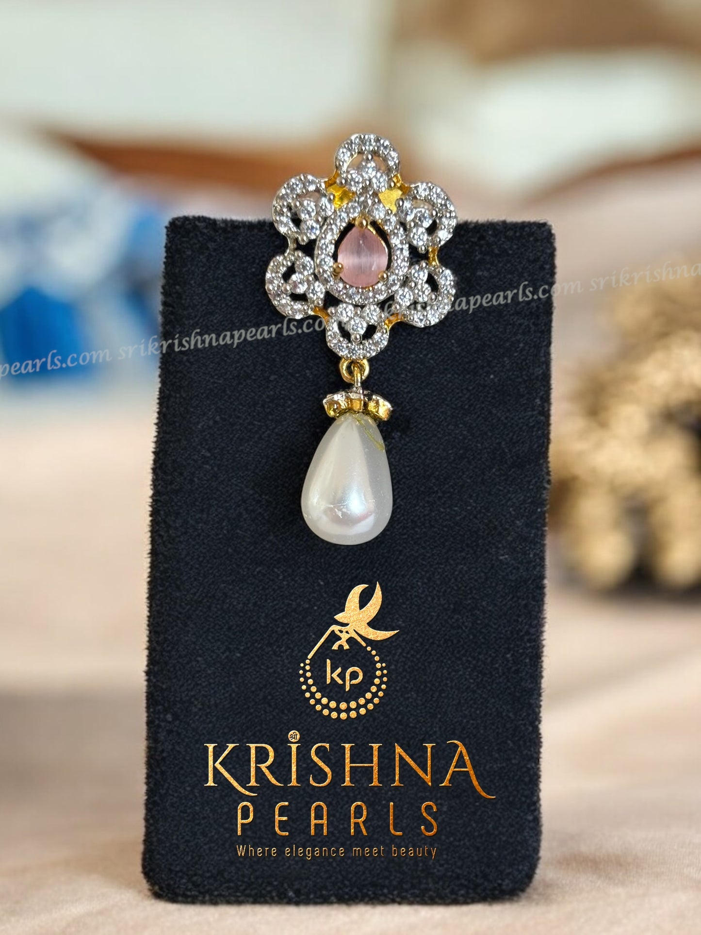 Beautiful Three Line Pearl Necklace Set ( Rose Quartz )