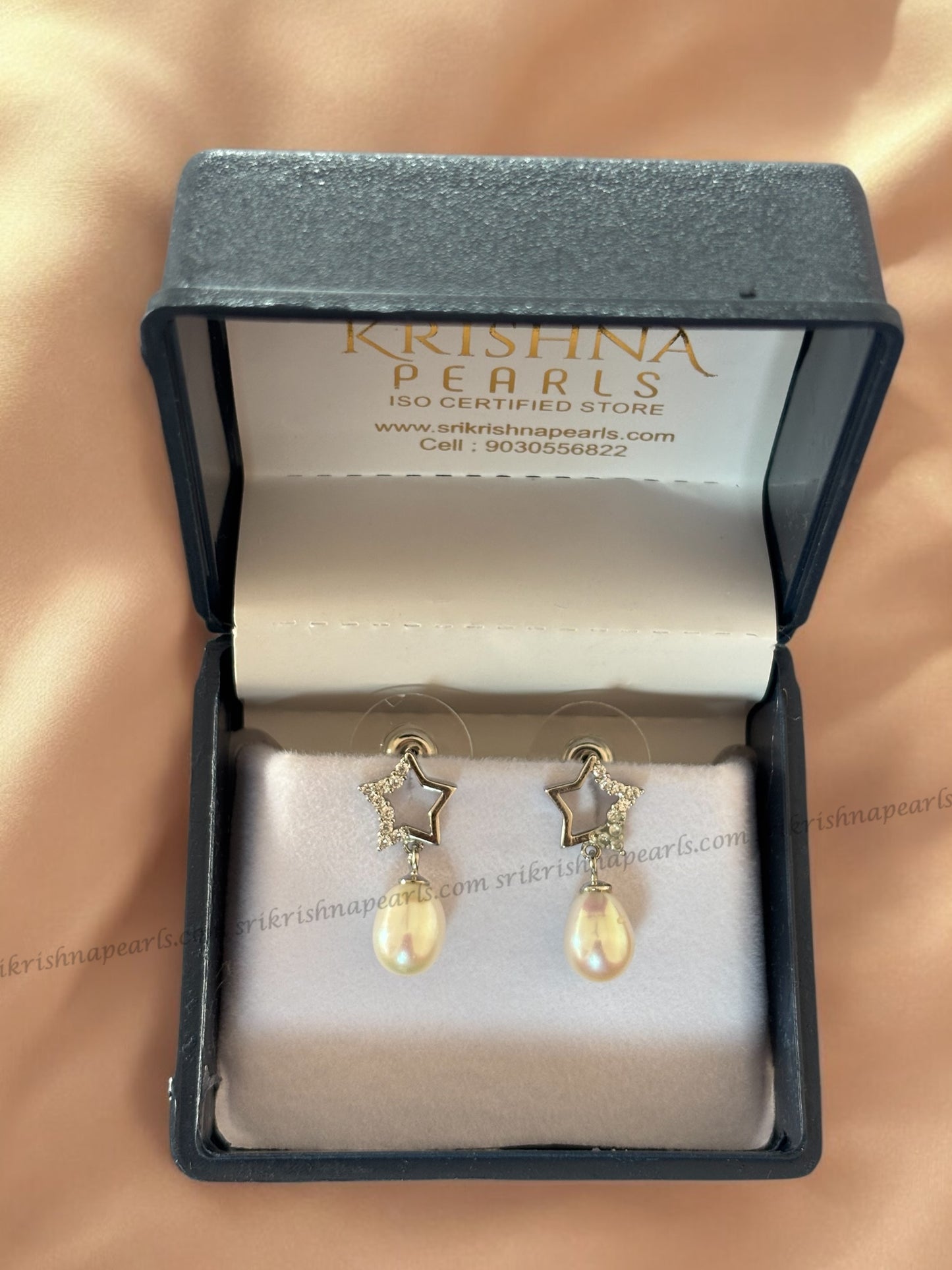 92.5 Silver Beautiful Star Shape Pearl Earings