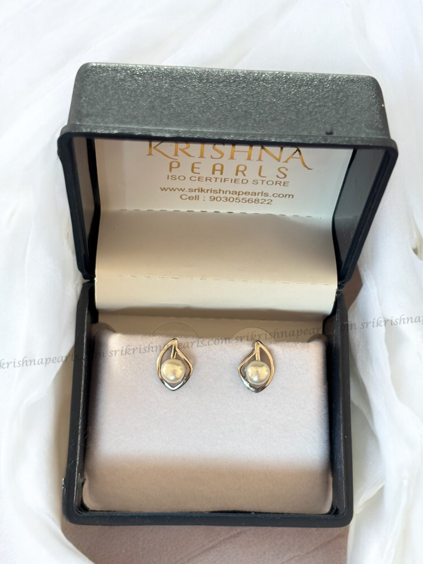 92.5 Silver Adorable Pearl Studded Earings