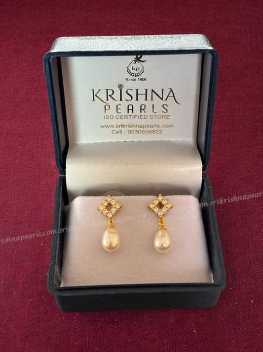 92.5 Silver Rhombus Pearl Hangings