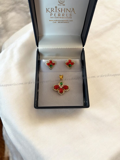 92.5 Silver Beautiful Pendent Set.