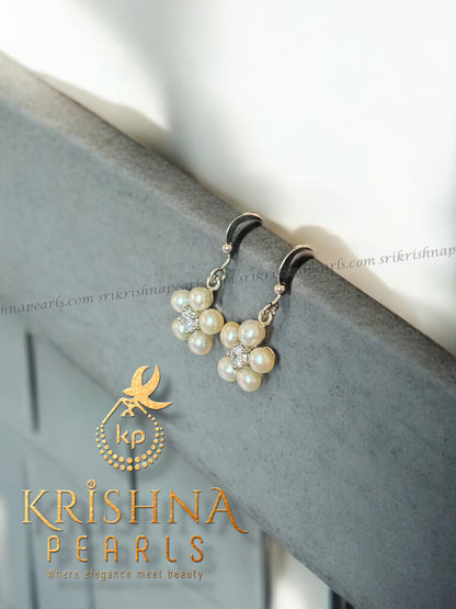 92.5 Silver Beautiful Flower Pendent Set